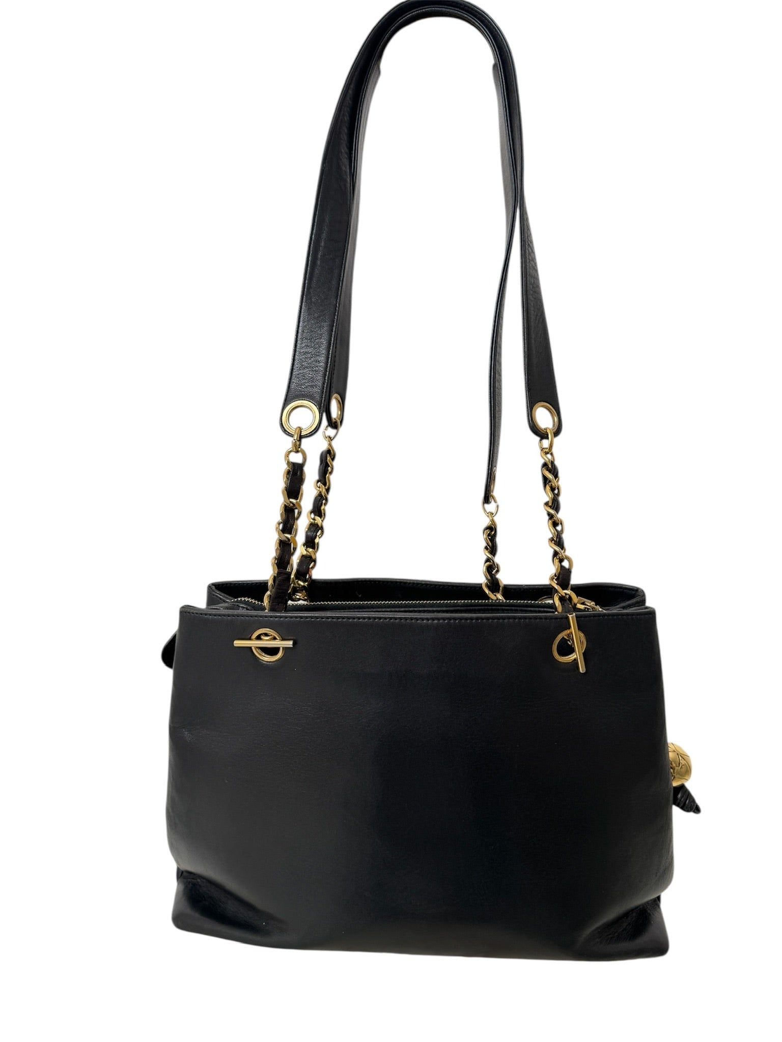 CAVIAR CC TOTE	FRONT POCKET BAG