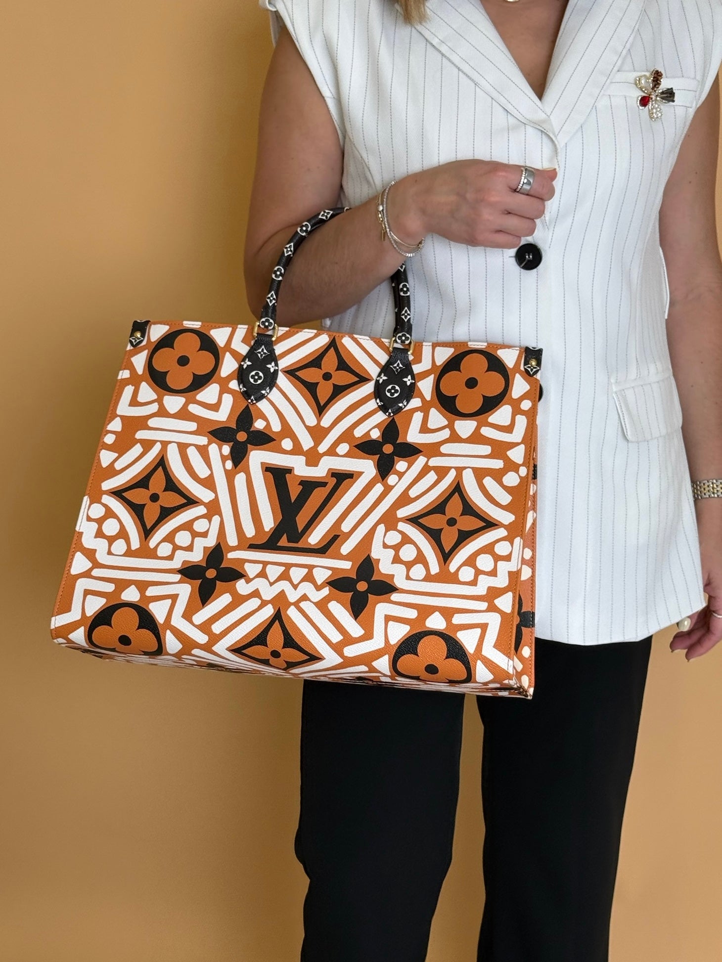 Monogram Giant Crafty Onthego GM Crème Caramel