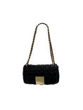 Load image into Gallery viewer, Homenaje Acolchado Shoulder Bag
