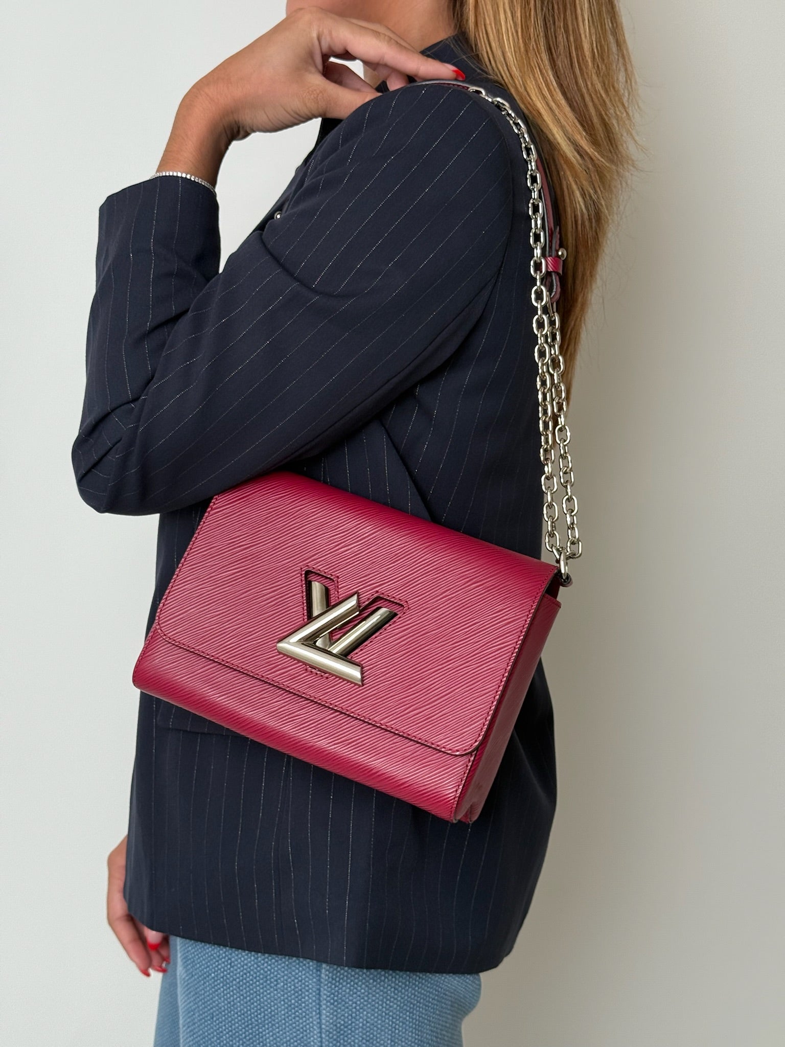 TWIST MM CONVERTIBLE BAG