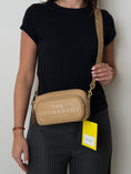 Load image into Gallery viewer, THE CROSSBODY BAG IN CAMEL LEATHER
