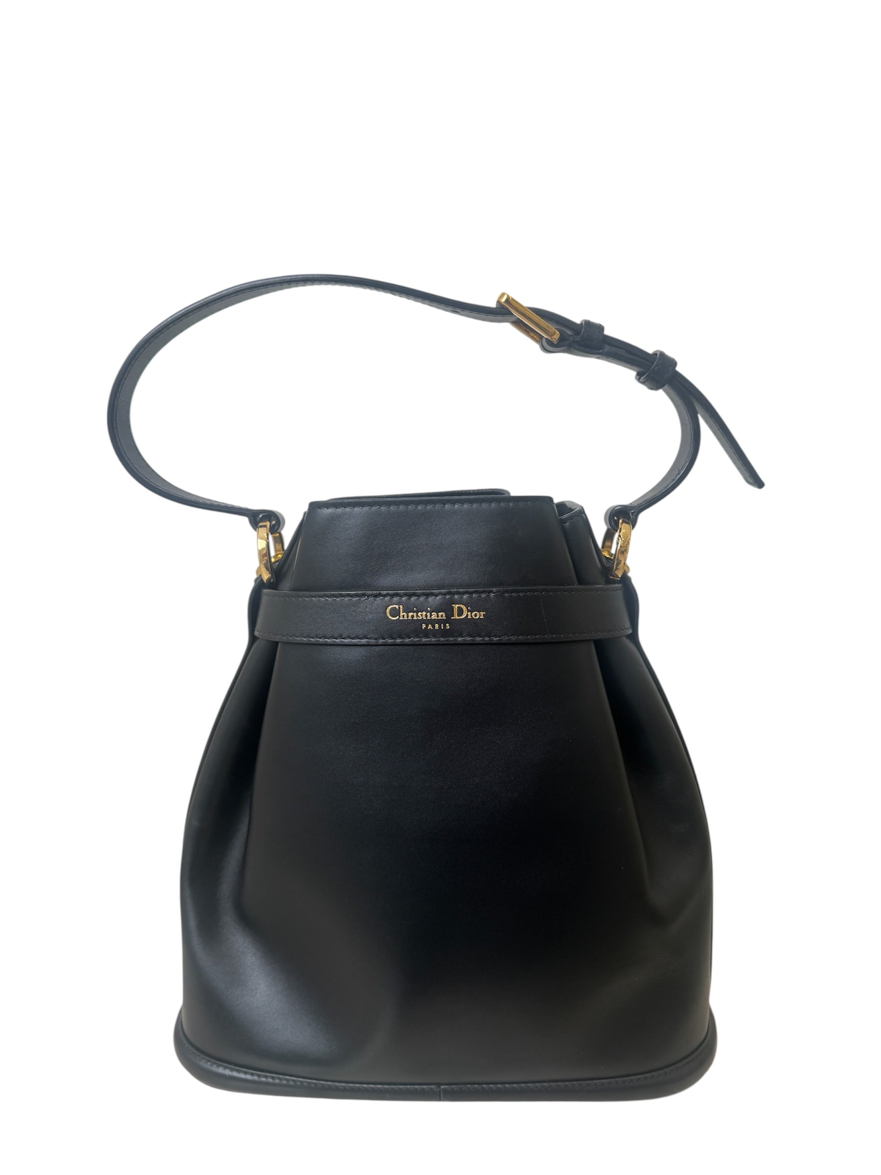 MEDIUM C'EST BUCKET BAG