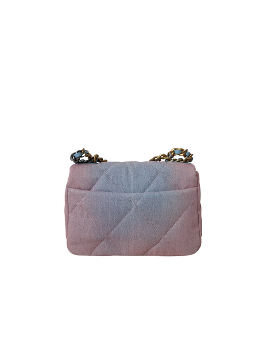 19 GRADIENT FLAP BAG