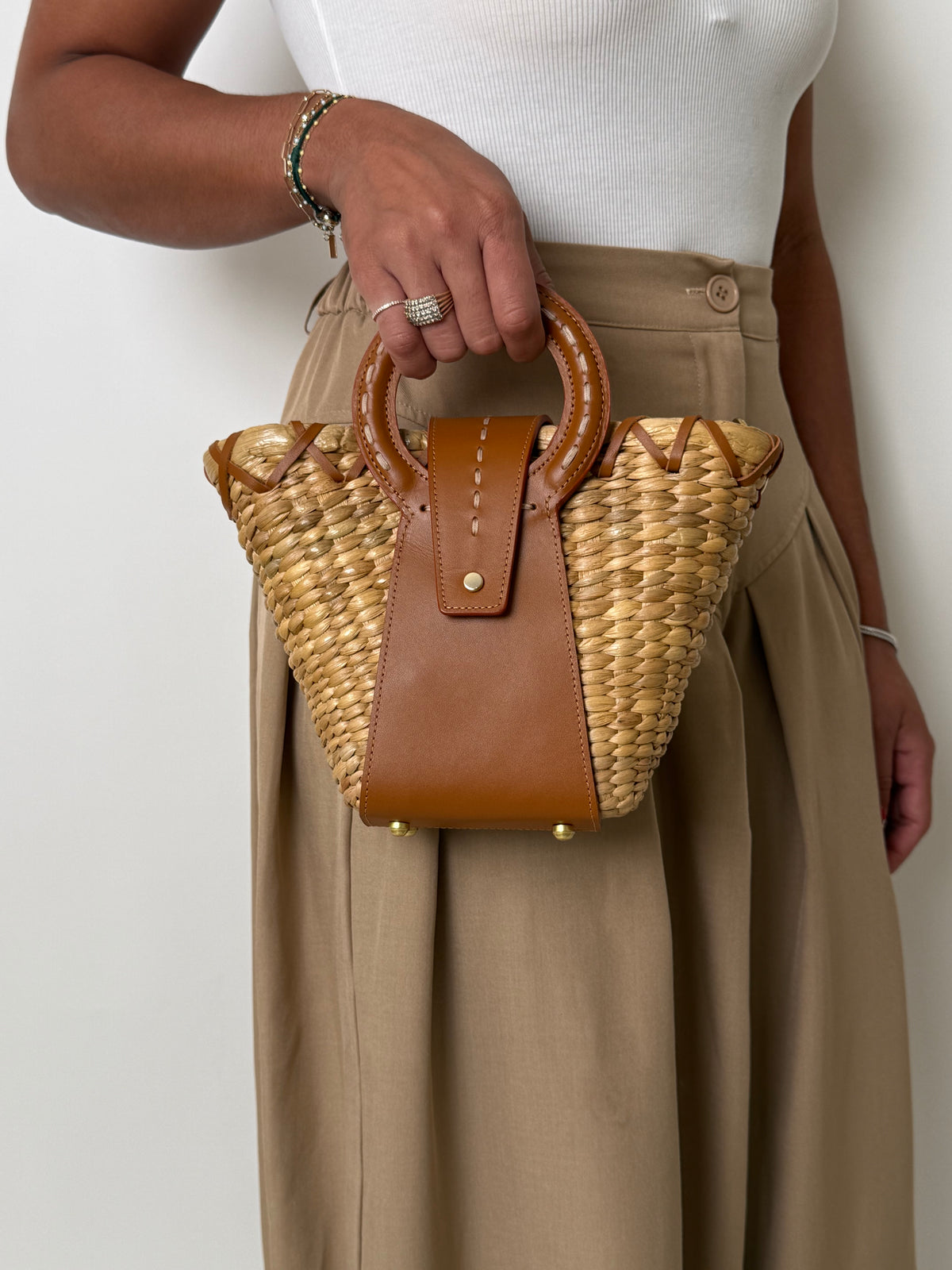 MACUTO OZAMA MINI STRAW BAG