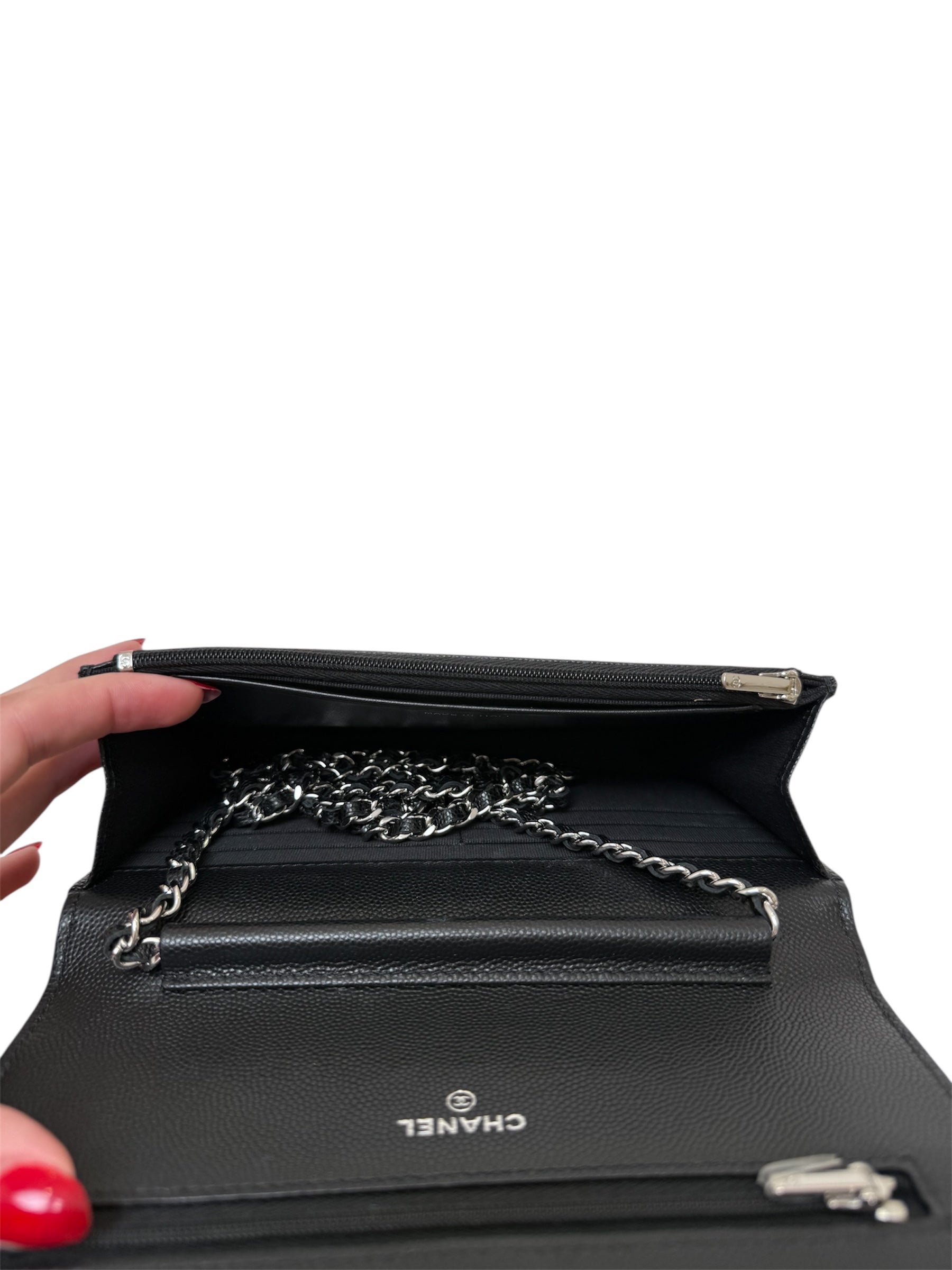 CHANEL WALLET ON CHAIN BLACK