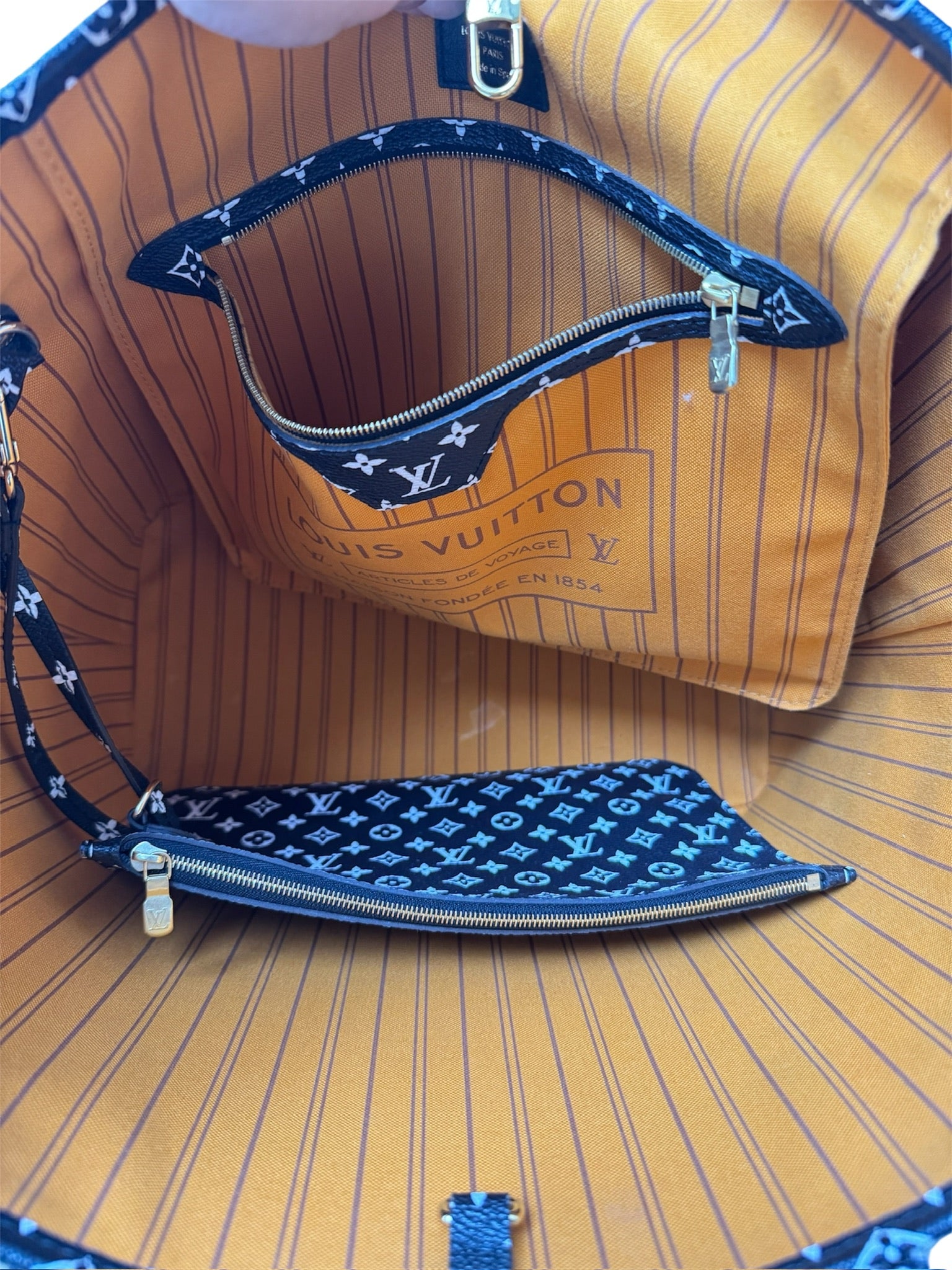 JUNGLE NEVERFULL MM TOTE BAG
