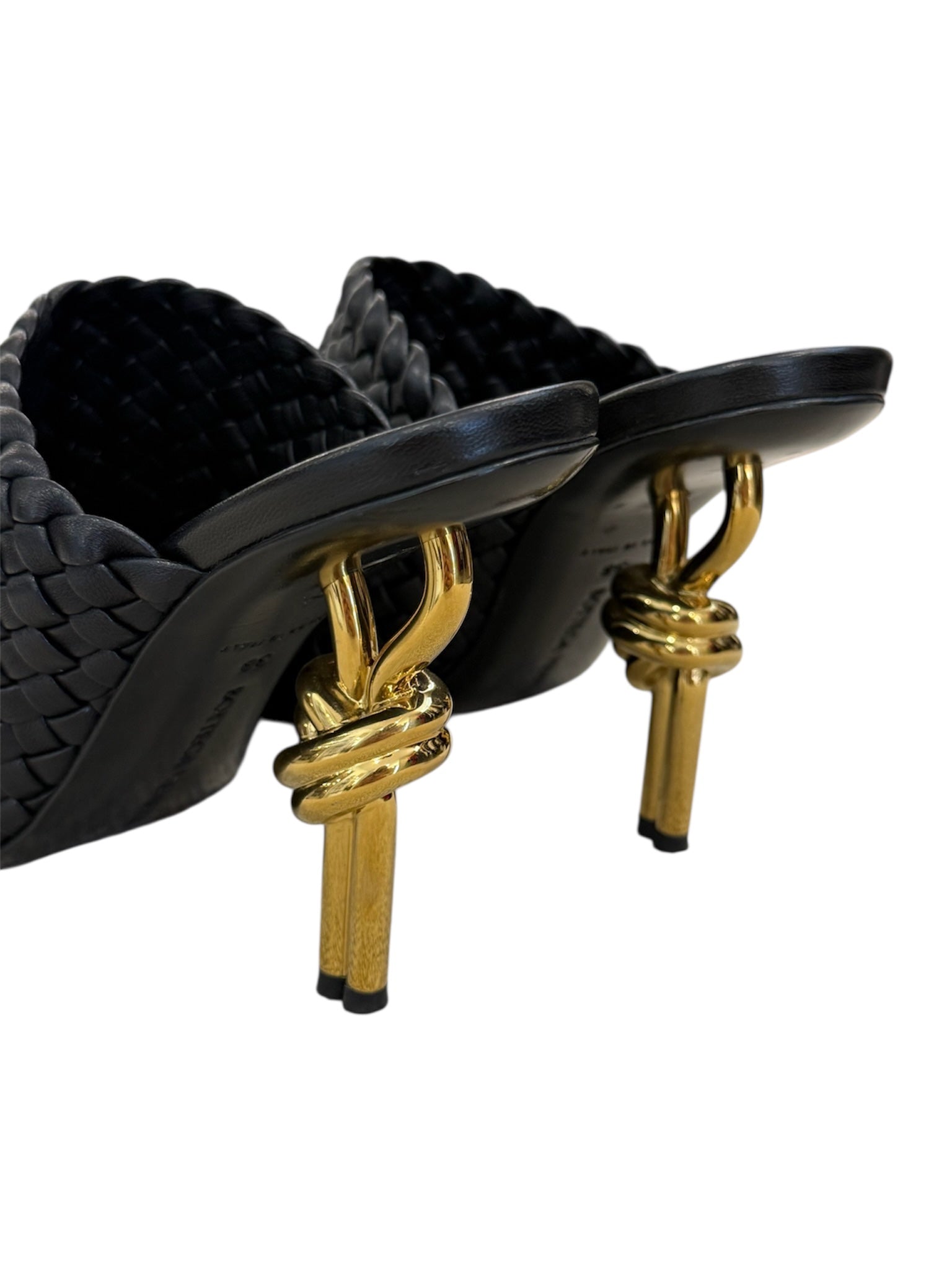 KNOT MULE IN BLACK | 38